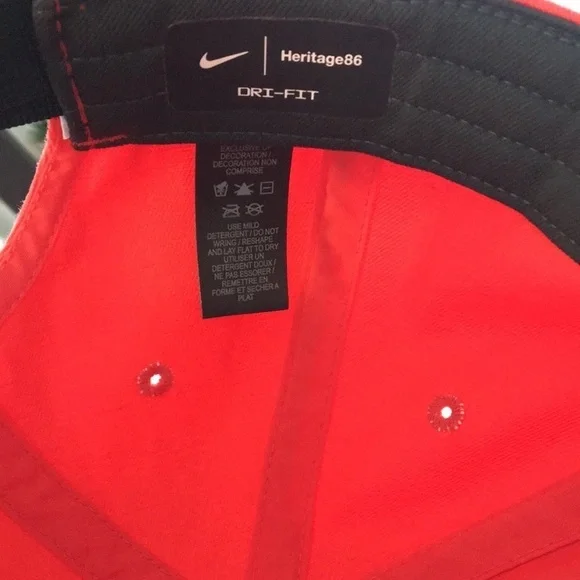Nike Heritage86 Strapback Golf Cap Washed Red New Adult mens. - Picture 6 of 7